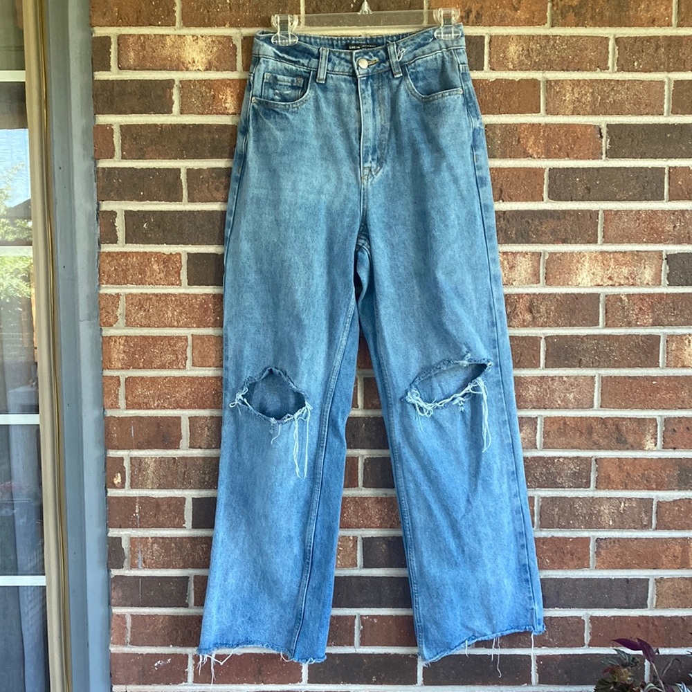 SHEIN High Rise Relaxed Leg Light Wash Jeans size 27